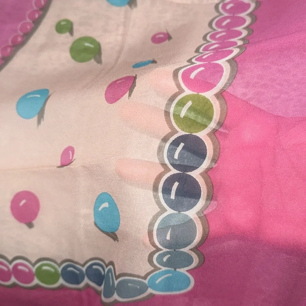 Christian Dior scarf 100% Silk excellent condition size is 34x34”